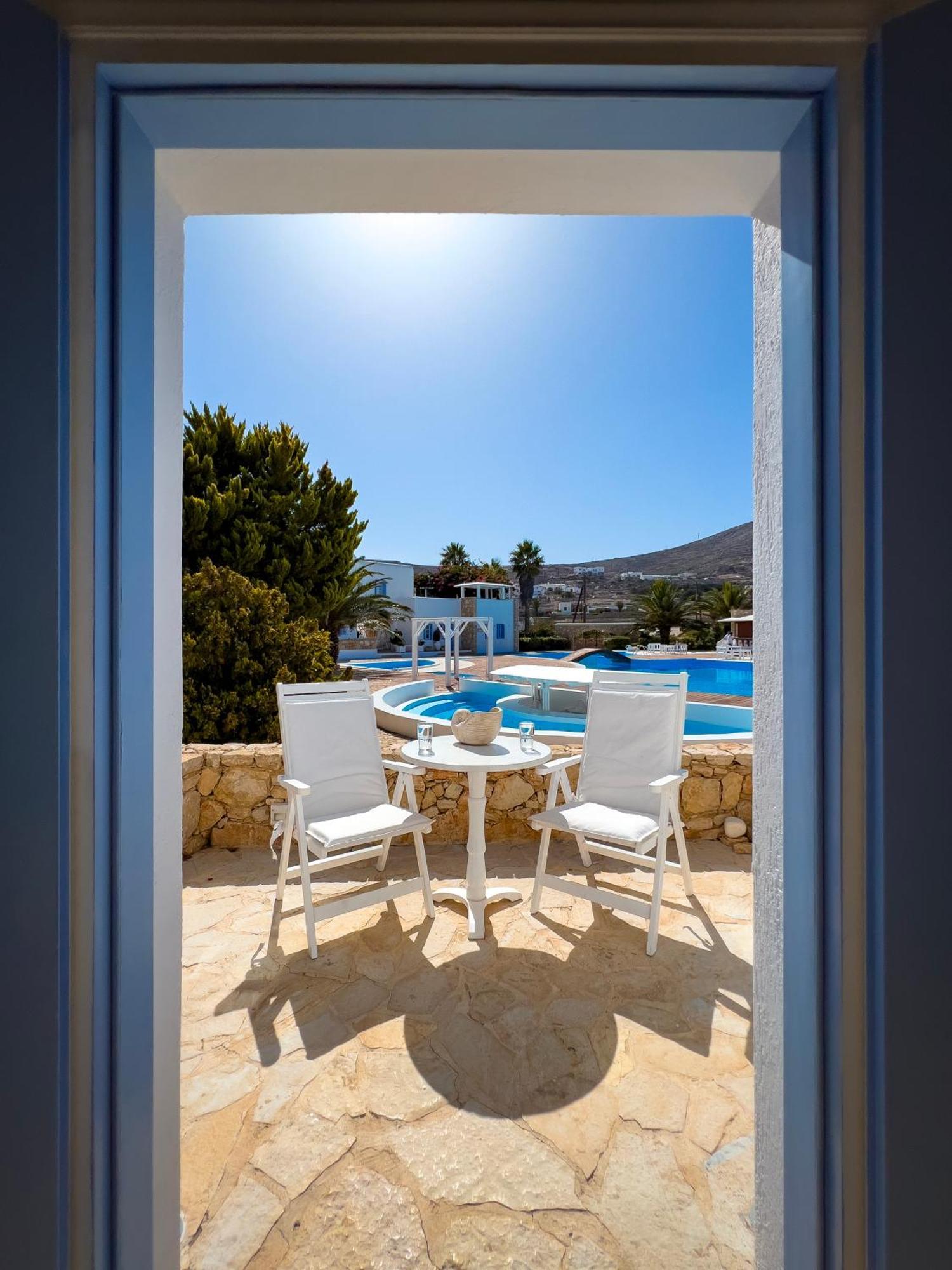 Chora Resort Hotel & Spa Folégandros Exterior foto